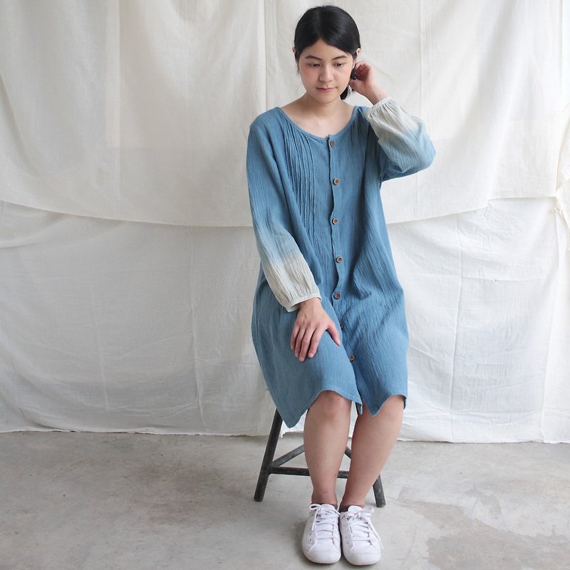linnil: blue blue sea dress - natural dye indigo with linen fabric - 洋装/连衣裙 - 棉．麻 蓝色