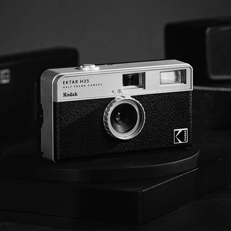 预购中【Kodak 柯达】复古底片相机 Kodak Ektar H35 黑色 半格机 - 相机 - 塑料 黑色