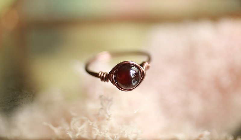 5.5mm红石榴石古铜线戒指 - 戒指 - 宝石 红色