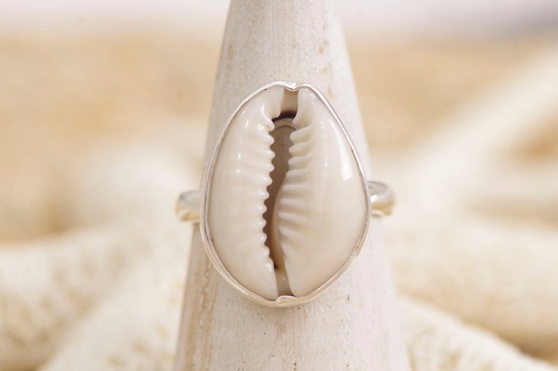 タカラガイのシルバーリング - 戒指 - 其他材质 银色