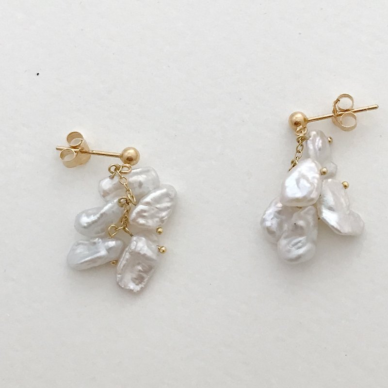 淡水パールピアス1  G色 - 耳环/耳夹 - 珍珠 白色