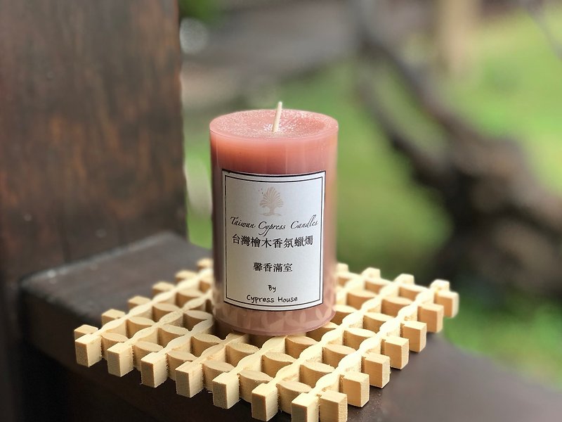 桧木居 台湾桧木香氛蜡烛 享受天然桧木香芬 满室馨香 - 蜡烛/烛台 - 蜡 咖啡色