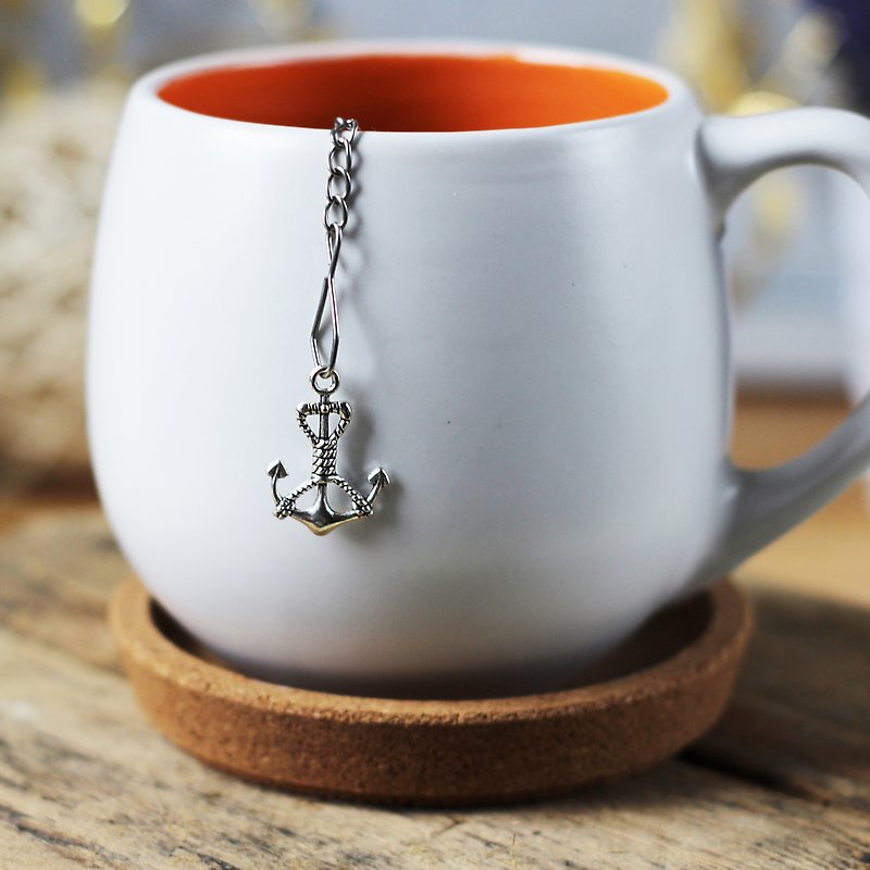 Nautical tea infuser for herbal tea, Tea strainer with anchor charm - 茶具/茶杯 - 不锈钢 银色