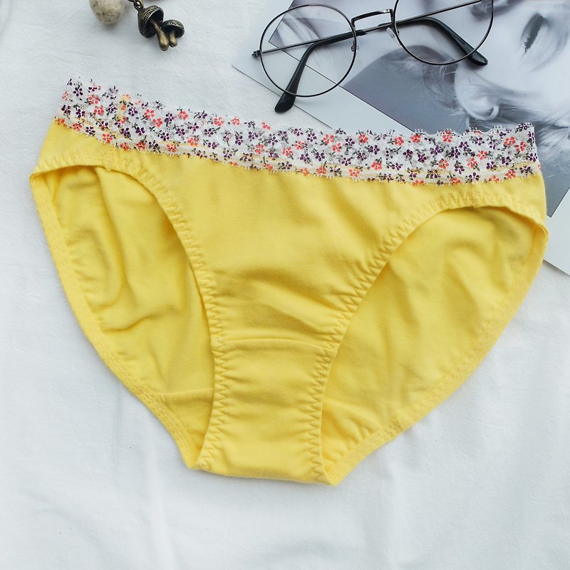 【手工内着】秘密花园・低腰三角裤・台湾制 - 女士内衣裤 - 棉．麻 黄色