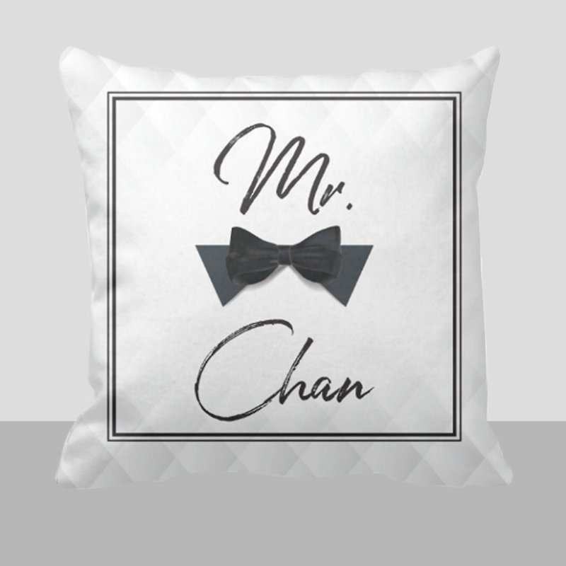 【结婚礼物】-定制化抱枕-Mr &amp; Mrs 结婚礼物-个人化名字 - 枕头/抱枕 - 聚酯纤维 白色