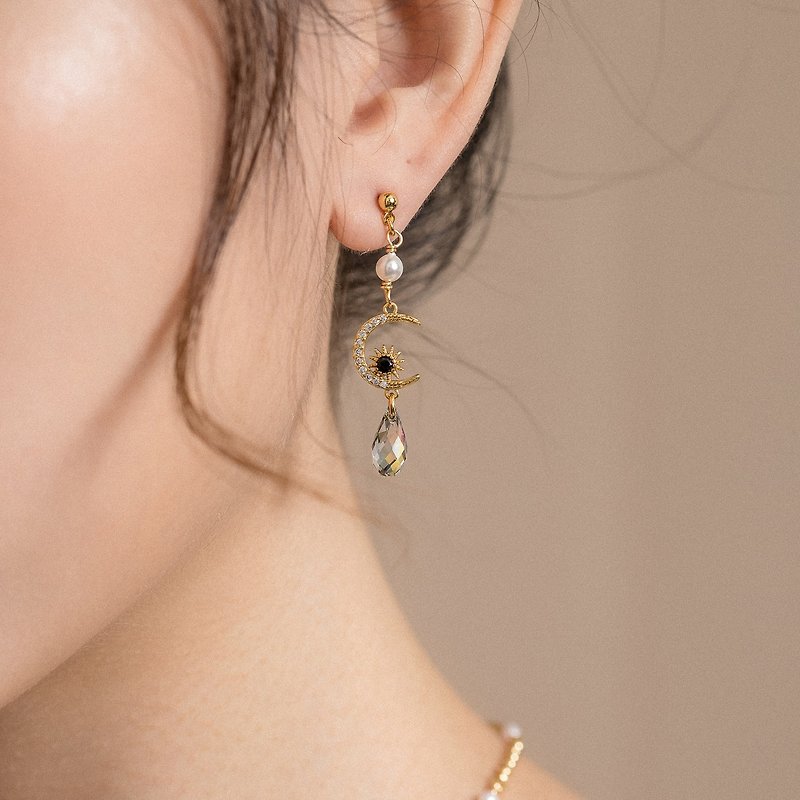 夏月星空水晶耳环 - 耳环/耳夹 - 水晶 金色