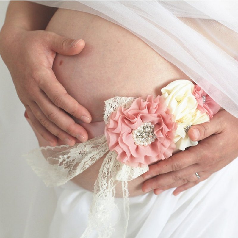 日本Cabbage Rose Garden 孕妇写真蕾丝花缎带/装饰腰带 - 孕妇装 - 丝．绢 白色