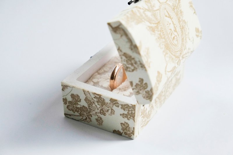 度身订造 - 结婚/求婚戒指盒 - 戒指 - 木头 卡其色