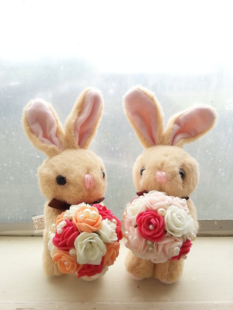 【Wedding】动物森林捧花系列-Cute兔泡棉玫瑰花球捧花 - 钥匙链/钥匙包 - 其他材质 多色