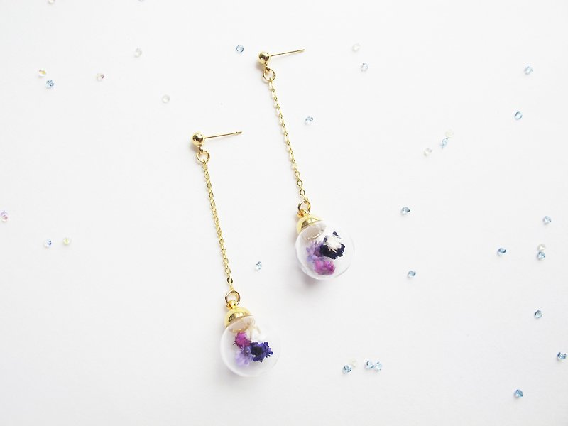 Rosy Garden 活泼紫色系小雏菊干燥花水晶玻璃球耳环 可换耳夹式 - 耳环/耳夹 - 玻璃 紫色