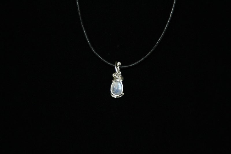 【水晶系列】玻璃体月光石 缠绕百搭迷你坠 - 项链 - 宝石 多色
