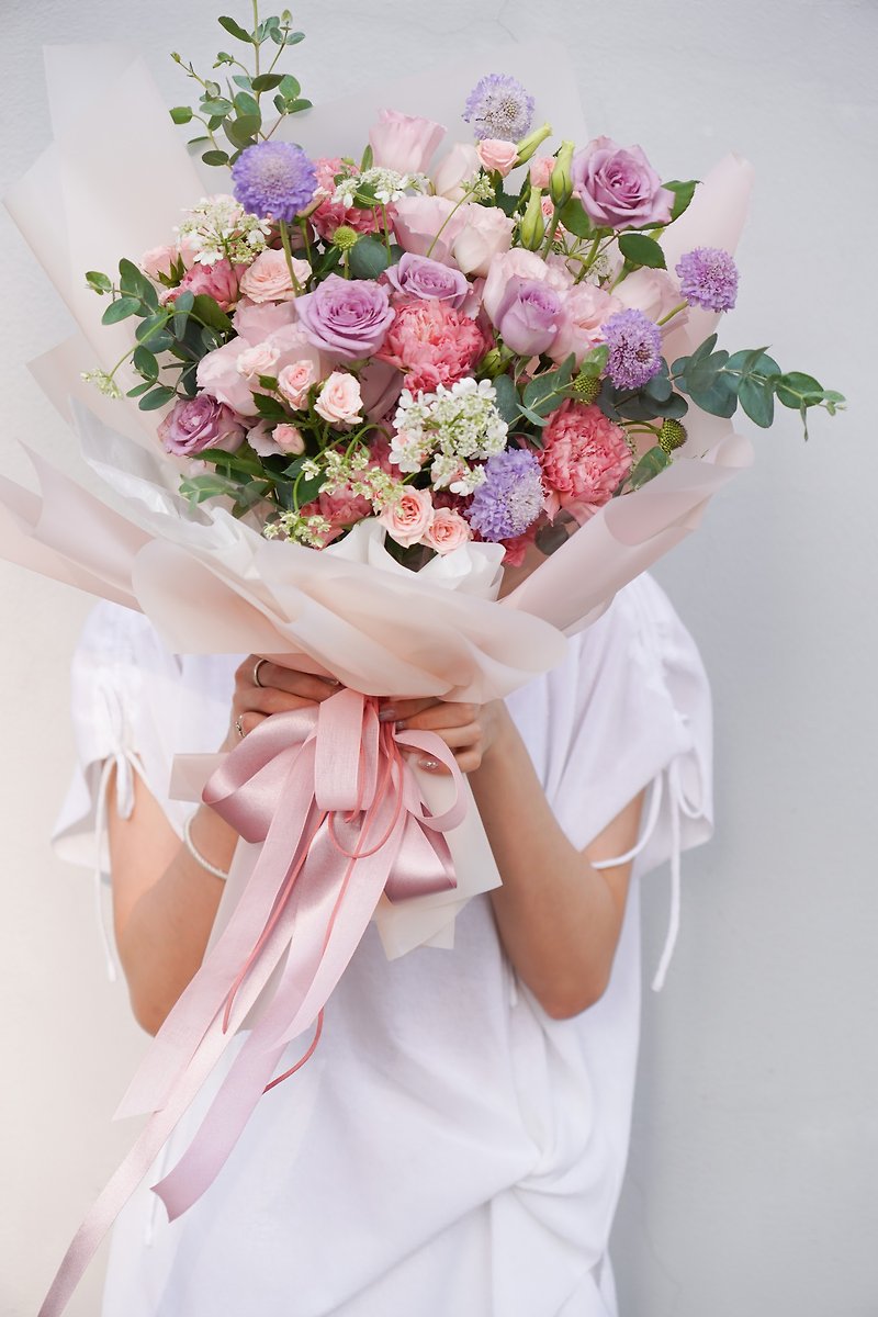母亲节限定。送礼首选 韩式花束 亲爱的康乃馨 鲜花花束 - 干燥花/捧花 - 植物．花 粉红色