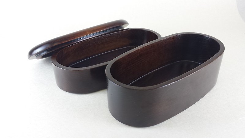 二段楕円弁当箱　拭漆 - 浅碟/小碟子 - 木头 咖啡色