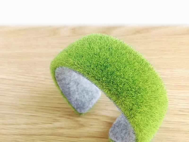 grass bracelet cuff, Kawaii lawn bangle,Green bracelet, Gift for women, pretty - 手链/手环 - 羊毛 绿色