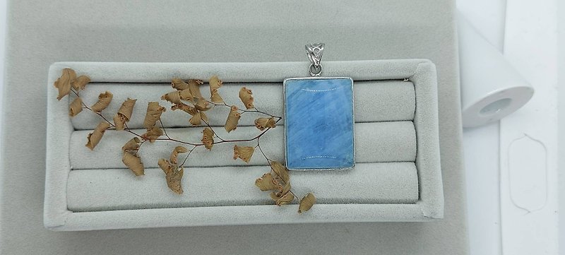 天然无优化海水蓝宝石坠饰- S925纯银 - 项链 - 宝石 蓝色