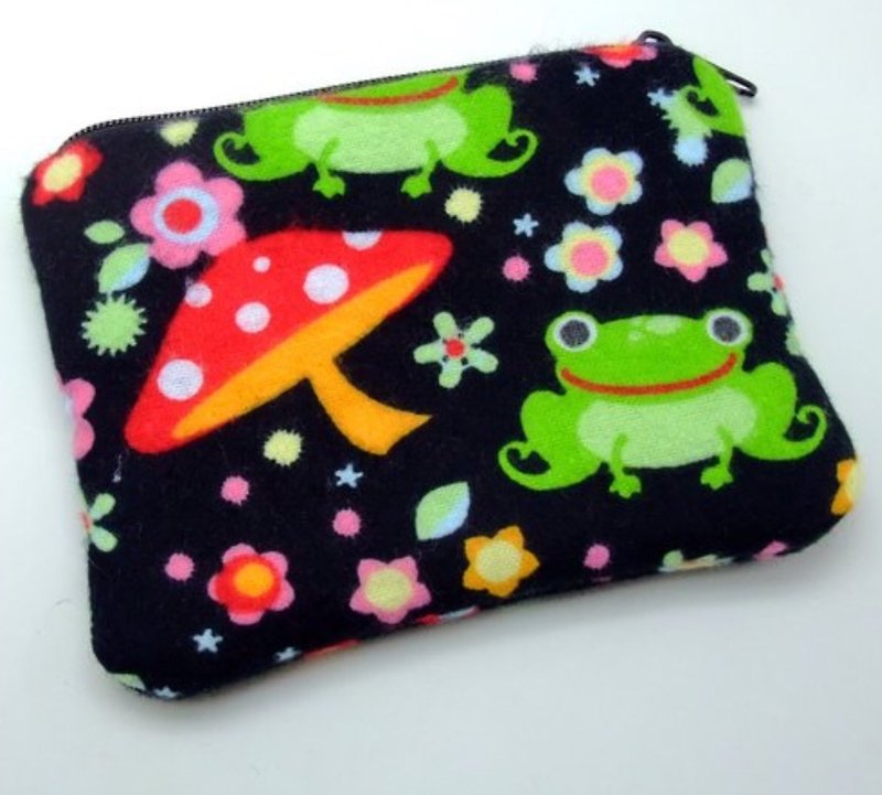 Froggy 的订制商品 - 平板/电脑保护壳 - 棉．麻 多色