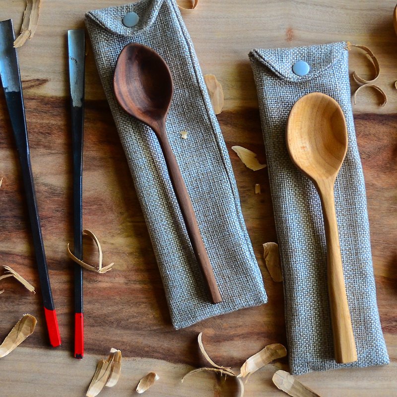 手刻木汤匙--(附赠随身收纳麻袋  纯手工制作 ) - 餐刀/叉/匙组合 - 木头 咖啡色