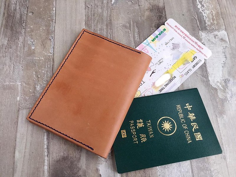 简约俐落 护照本 - 原色牛皮 - 护照夹/护照套 - 真皮 红色