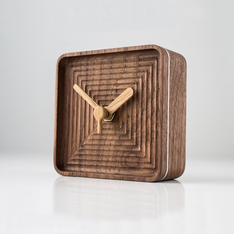 原木时钟 , 实木桌钟 - 时钟/闹钟 - 木头 金色