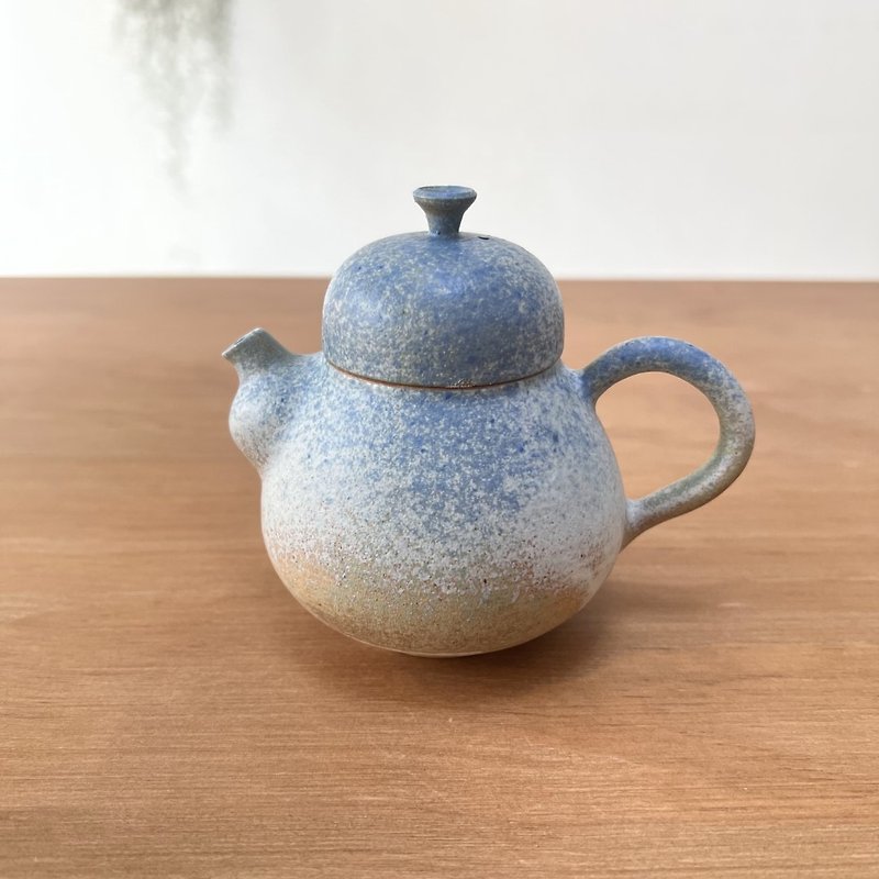 翠浪 手工陶高帽茶壶 - 茶具/茶杯 - 陶 蓝色