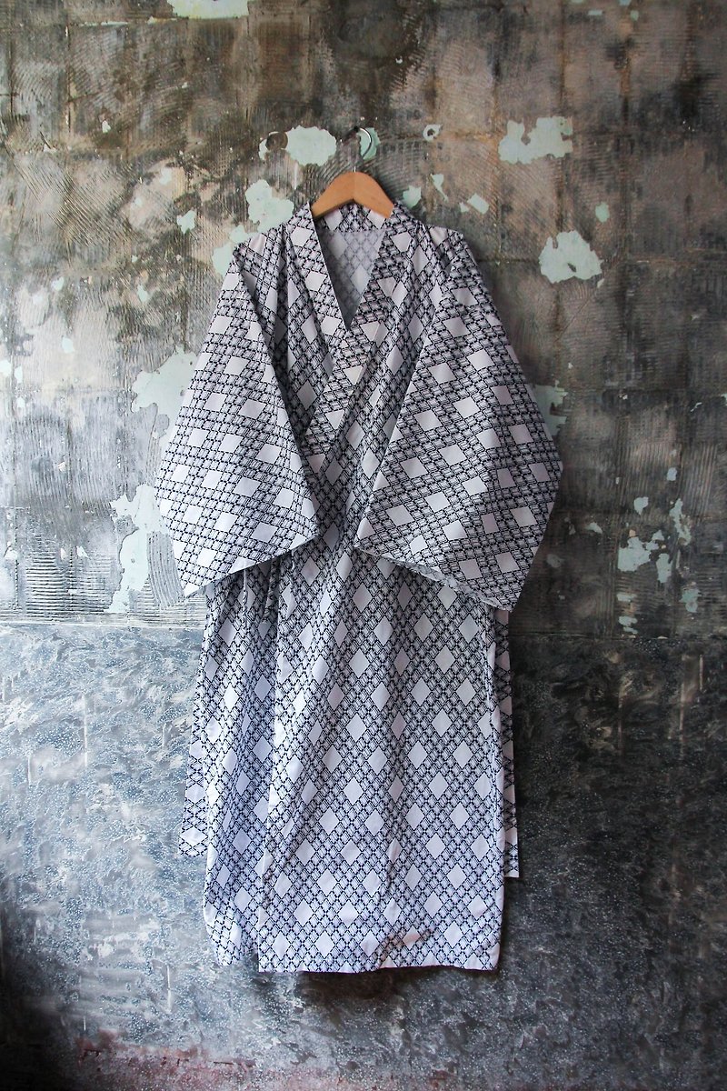 袅袅百货公司-Vintage 日式菱格纹浴衣罩衫 复古着 - 女装休闲/机能外套 - 棉．麻 