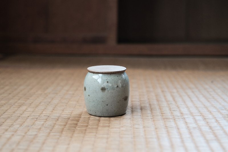 茶仓|小点点青瓷盖罐 - 茶具/茶杯 - 陶 蓝色