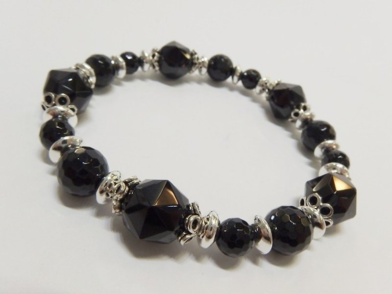 《闪烁的角落》- 高级天然黑尖晶石纯银手链  香港原创设计 - 手链/手环 - 宝石 黑色