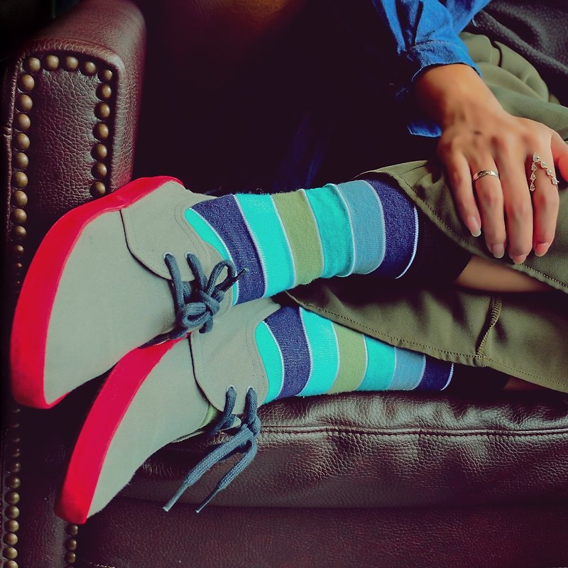英伦风设计袜∣大地简约群蓝,抑菌除臭-台湾制,袜子 - 袜子 - 棉．麻 蓝色