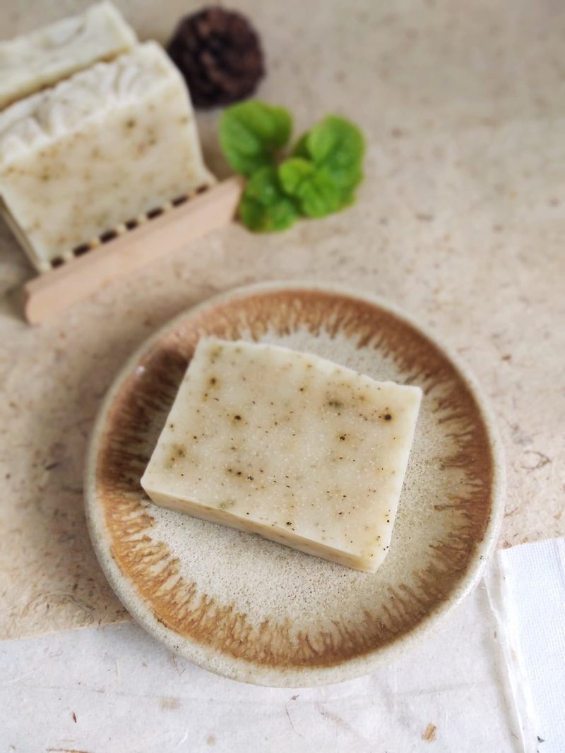 Peppermint Soap - 肥皂/手工皂 - 精油 绿色