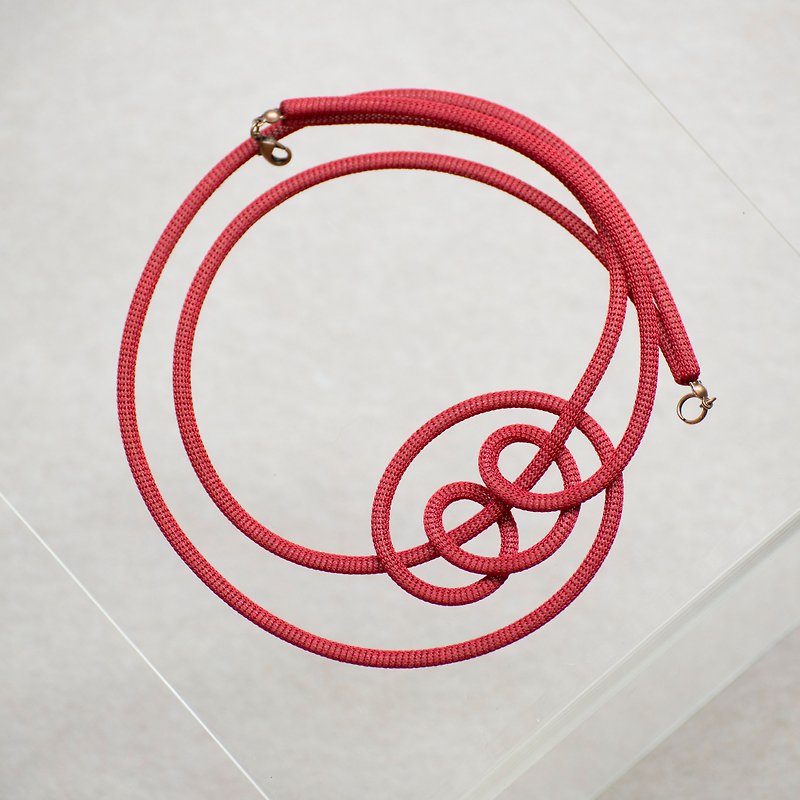 Lussli 针织项链 : 逗留 - 红 - 项链 - 丝．绢 红色