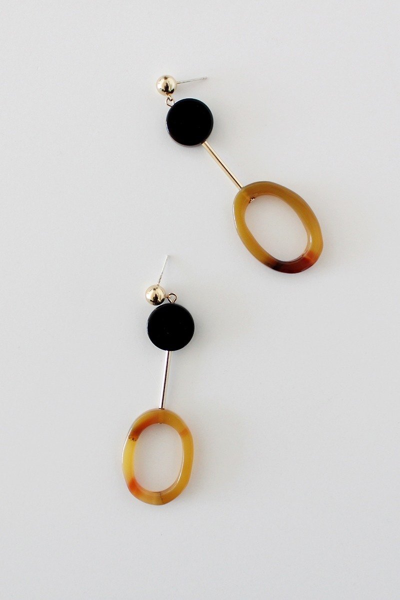 【brune #1 琥珀耳环】纯银耳针/夹式订做 - 耳环/耳夹 - 其他金属 咖啡色
