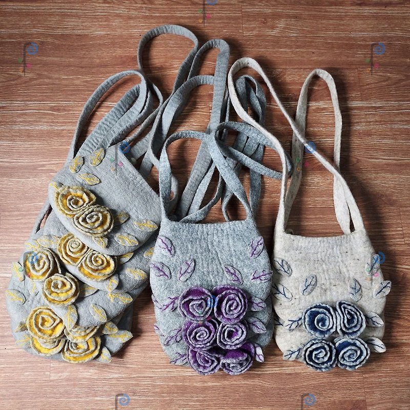 Wool felt satchel, handmade, 100% wool, girls messenger bag, artist bag - 侧背包/斜挎包 - 羊毛 多色