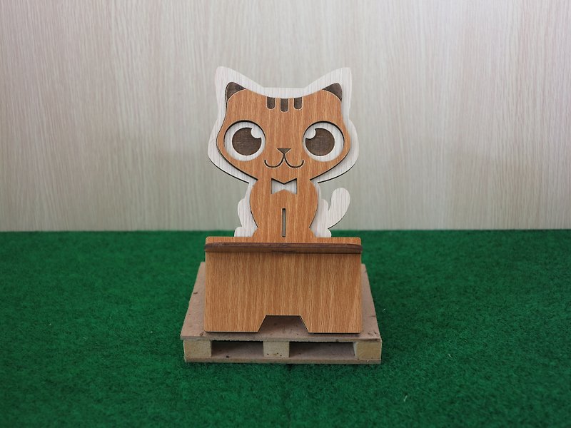 【教师节礼物】木头手机座─大眼猫咪 - 摆饰 - 木头 咖啡色