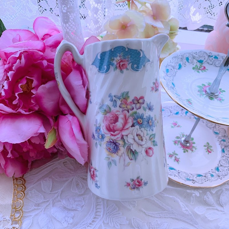 英国制骨瓷手绘玫瑰冷水壶 花瓶 果汁壶 笔筒, 餐具桶 - 咖啡壶/周边 - 瓷 多色