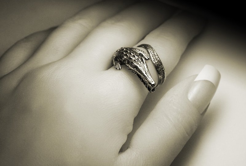 鳄鱼戒指 - 戒指 - 其他金属 银色