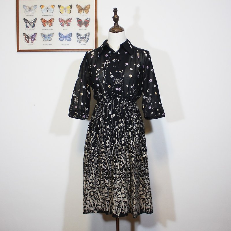 (Vintage日本古着洋装)黑色花草棉质洋装F3523 - 洋装/连衣裙 - 棉．麻 黑色