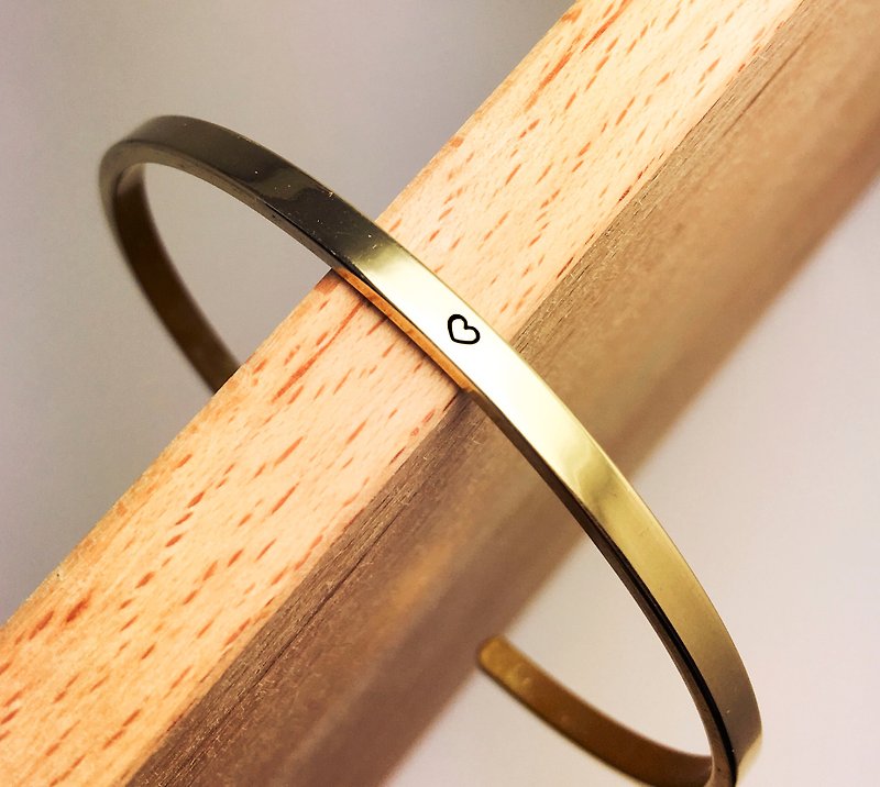 ::原味:: 爱心款。黄铜手环(3MM) - 手链/手环 - 铜/黄铜 金色