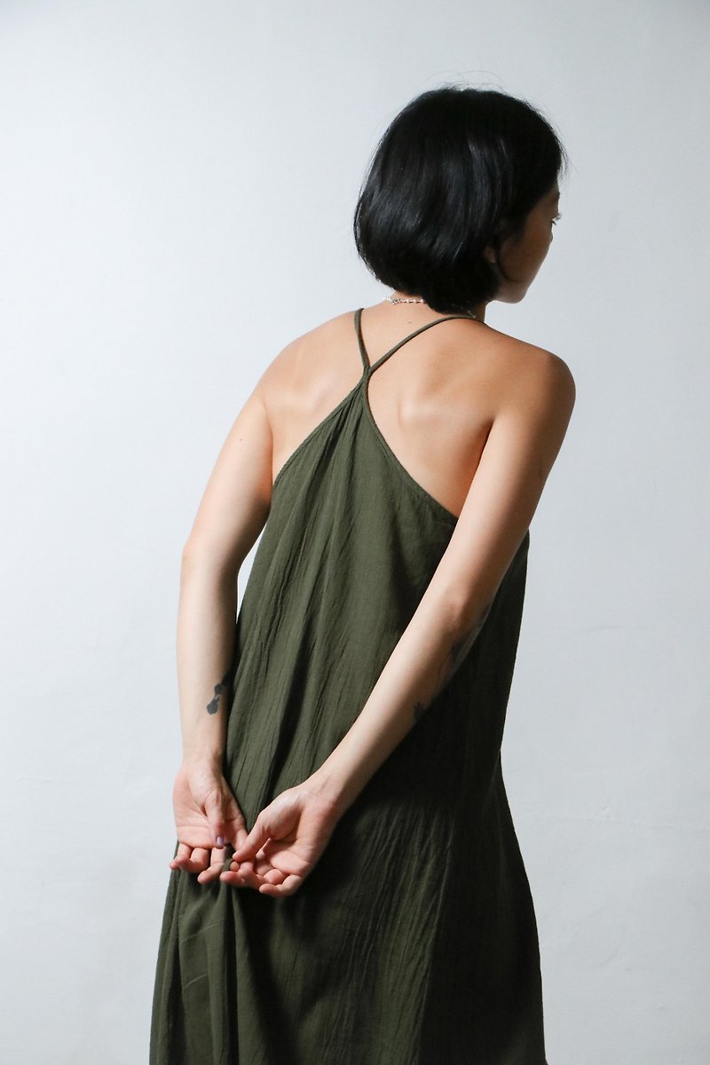 Y背细肩带长洋装 橄榄绿 - 洋装/连衣裙 - 棉．麻 绿色
