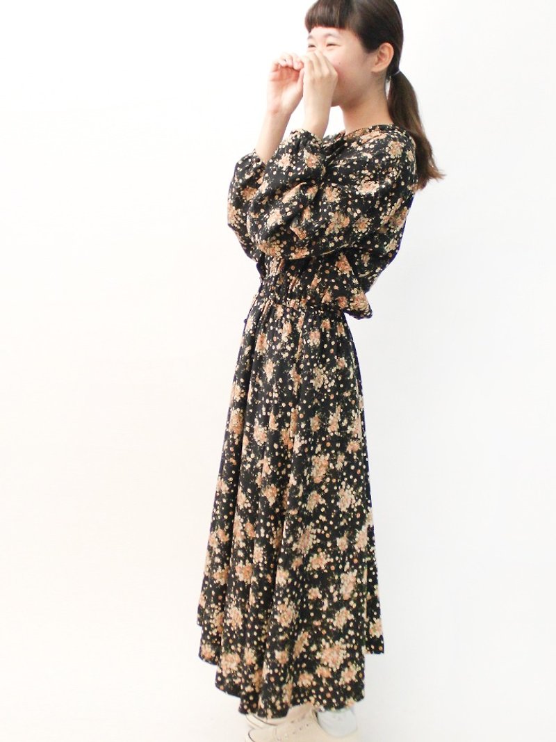 日本制复古可爱宽松黑色花朵长袖古着洋装 Japanese Vintage Dress - 洋装/连衣裙 - 聚酯纤维 黑色