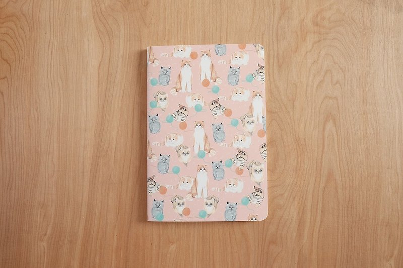 Large Notebook : Cataholic - 笔记本/手帐 - 纸 粉红色