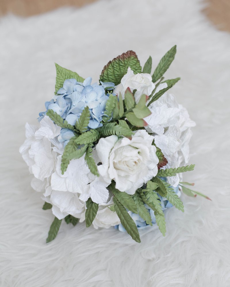 Hydrangea Love Paper Flower Small Bouquet - 木工/竹艺/纸艺 - 纸 蓝色