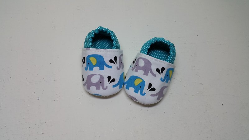 大象在喷水  宝宝鞋 (蓝色) - 婴儿鞋 - 棉．麻 蓝色