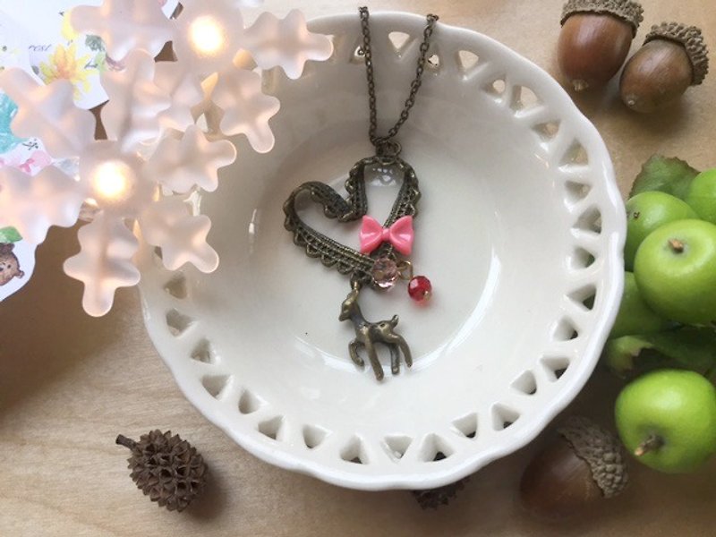 Zoe's forest 圣诞礼物蝴蝶结爱心小鹿古铜项链-圣诞包装 - 项链 - 其他金属 