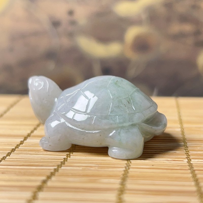 【吉祥·长寿】飘花翡翠乌龟 | 天然缅甸A货翡翠 | 送礼 - 吊饰 - 玉石 透明
