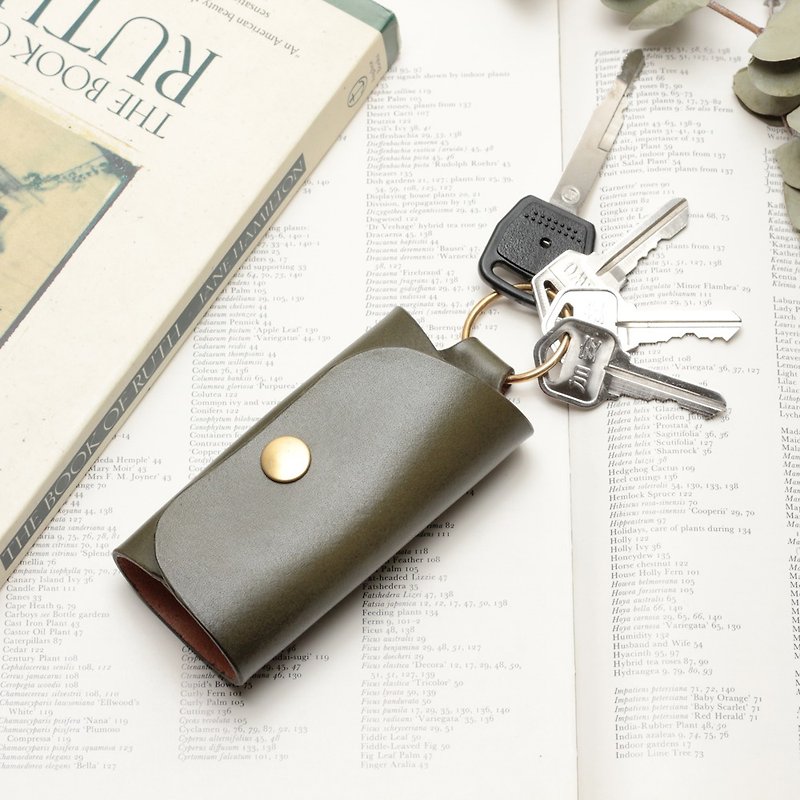 Minimal 纯铜隐形扣环钥匙包∣晨树绿手染植鞣牛皮革∣多色 - 钥匙链/钥匙包 - 真皮 绿色