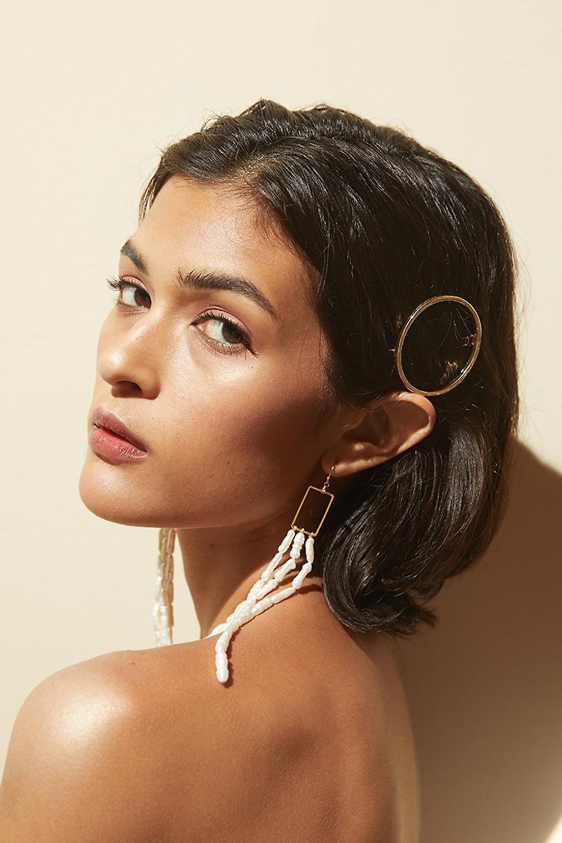 Mai Phai Earrings - 耳环/耳夹 - 其他材质 金色