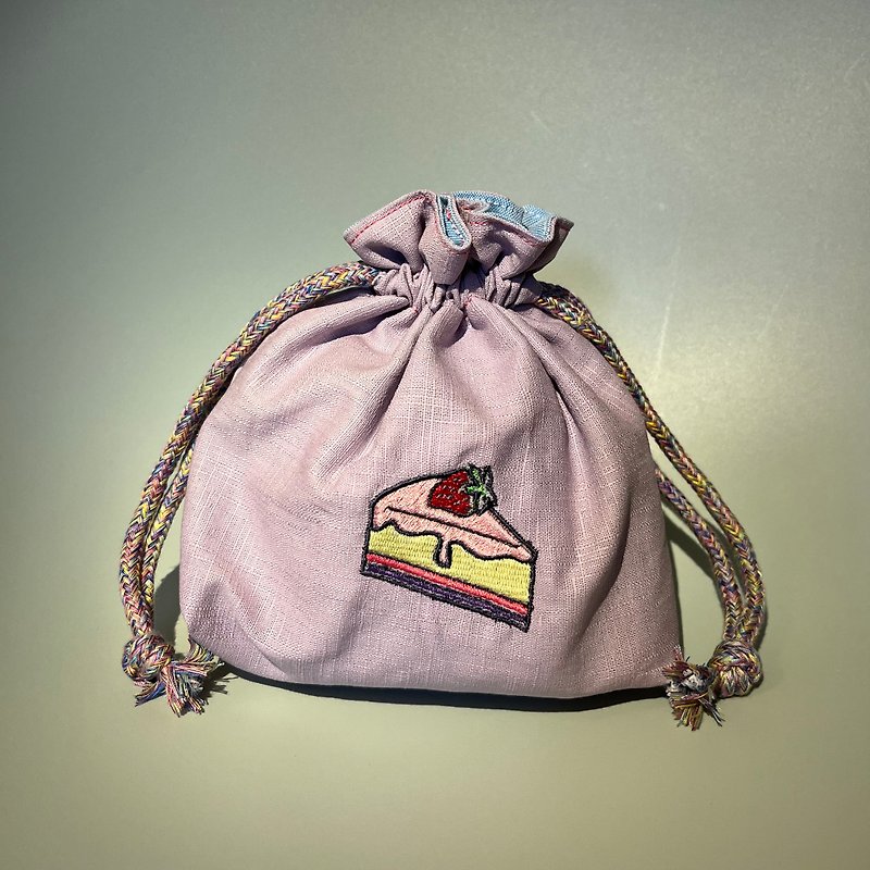 草莓蛋糕-中型束口袋 - 束口袋双肩包 - 棉．麻 多色