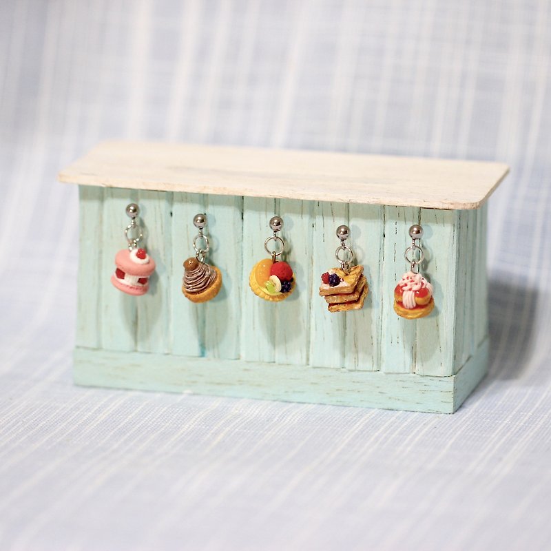 袖珍法式甜点耳环套组 Miniature French Dessert Earring Set - 耳环/耳夹 - 粘土 多色