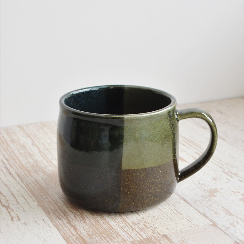 Mino ware tone on tone mug blue | green | black 400ml