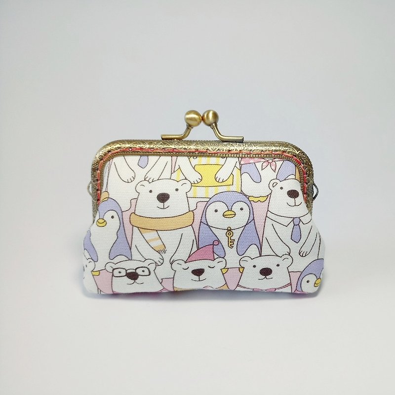【北极熊一家人】口金包 零钱包 手拿包 圣诞交换礼物 - 手拿包 - 棉．麻 粉红色